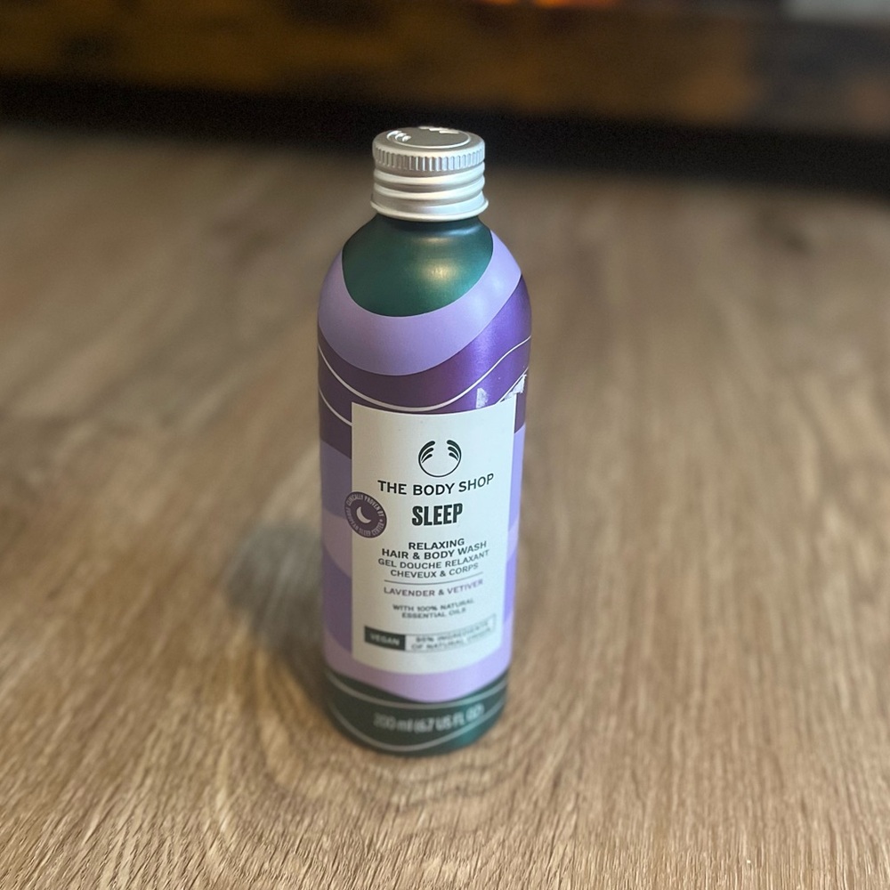 THE BODY SHOP Sleep Relaxing Hair & Body Wash 6.7oz